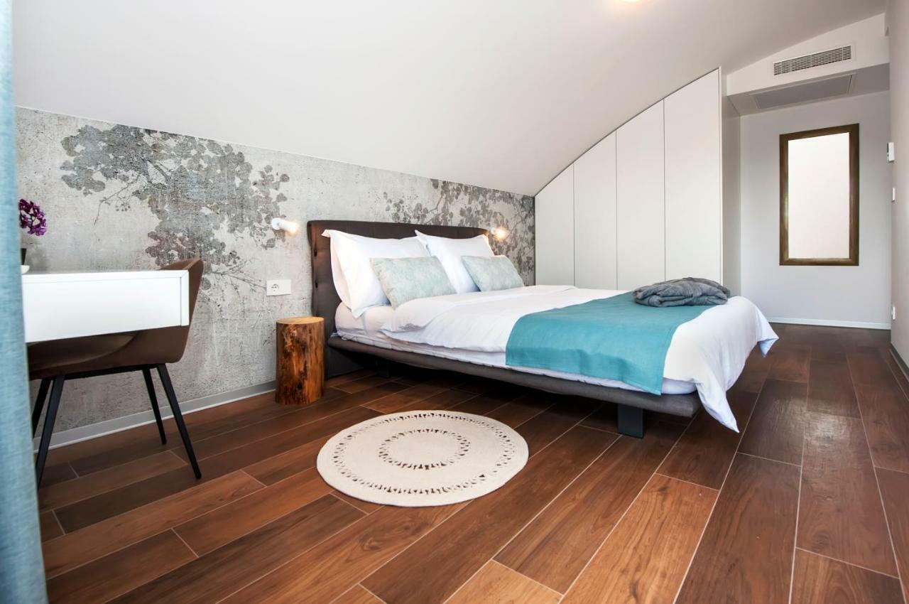The Q Superior - A Penthouse With Jacuzzi And Sauna روفينج المظهر الخارجي الصورة