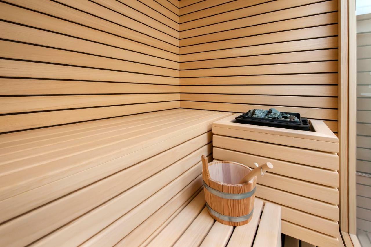 The Q Superior - A Penthouse With Jacuzzi And Sauna روفينج المظهر الخارجي الصورة