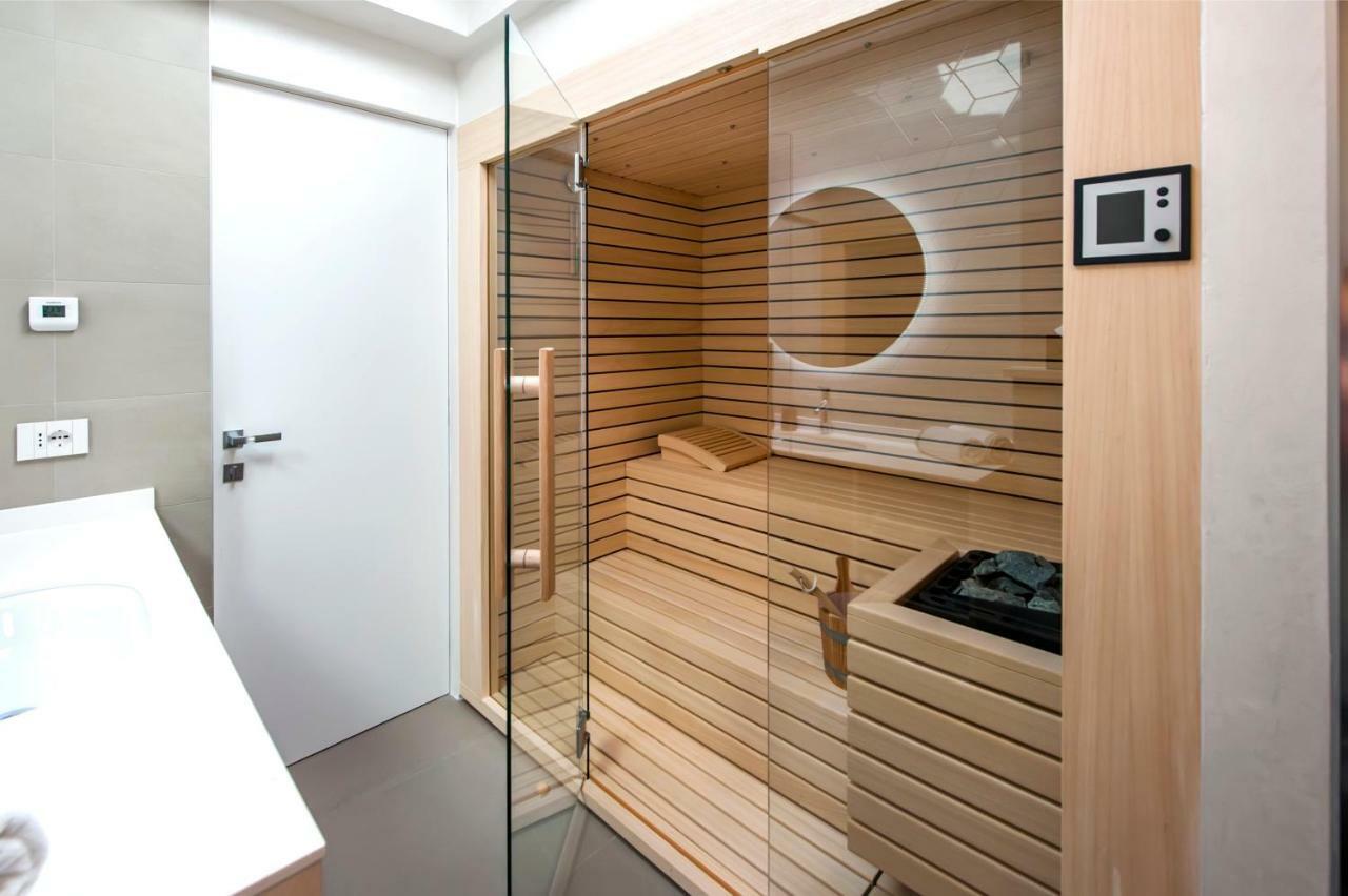 The Q Superior - A Penthouse With Jacuzzi And Sauna روفينج المظهر الخارجي الصورة