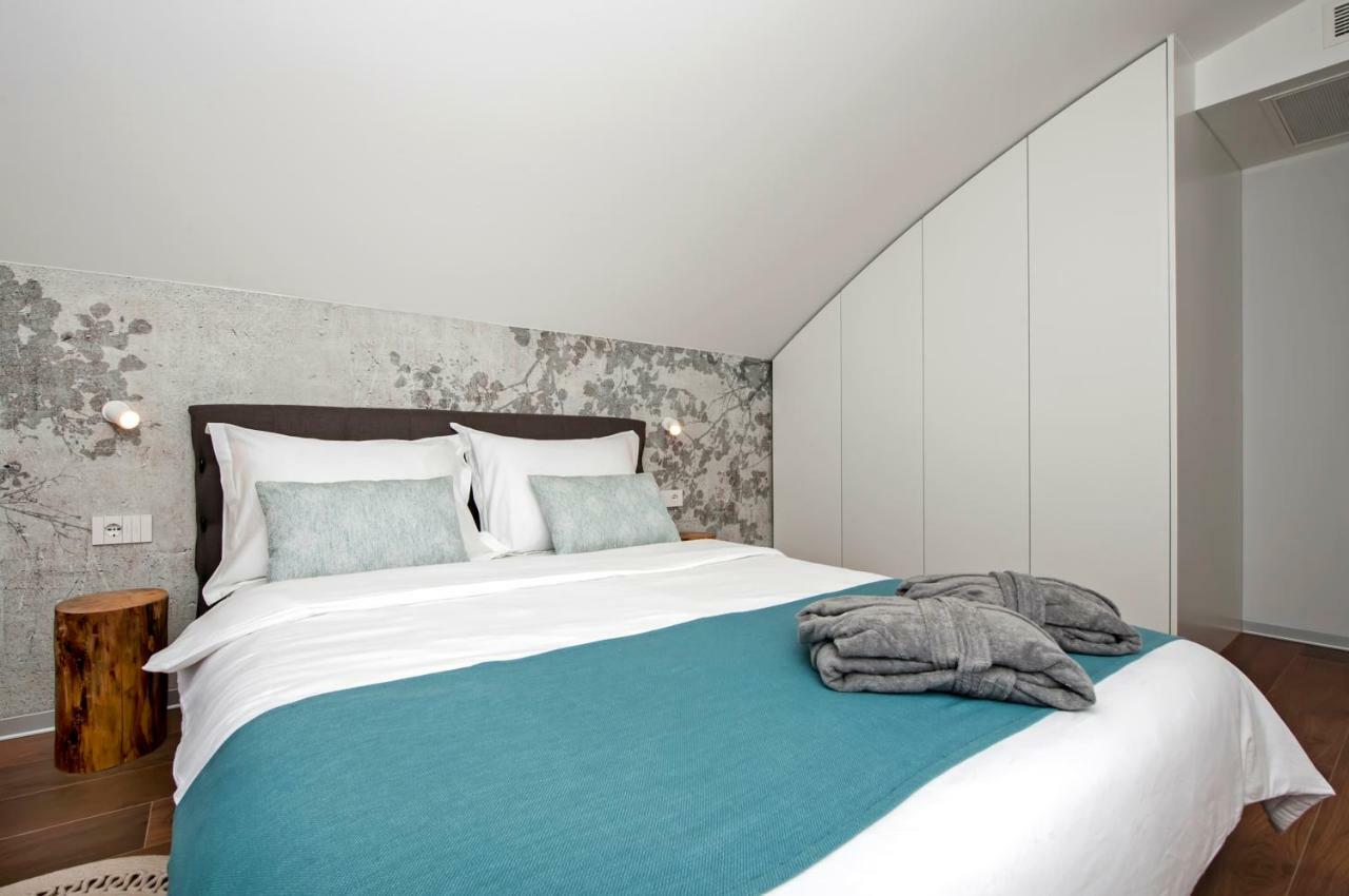 The Q Superior - A Penthouse With Jacuzzi And Sauna روفينج المظهر الخارجي الصورة